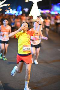 BIB: 21136
                            <button type="button" onclick="openModal(23188693)" class="btn btn-primary btn-sm float-right btn-popup" data-toggle="modal" data-target=".modal-high-quality">
                        <i class="fas fa-shopping-cart"></i> Add to Cart
                    </button>
                                            <button type="button" onclick="isThisMe(23188693, true)" class="btn btn-success btn-sm float-right btn-popup btn-isme hidden" data-toggle="tooltip" data-placement="bottom" title="นี่คือรูปของคุณใช่ไหม คลิกที่นี่เพื่อเอาเข้าอัลบั้ม">
                        <i class="fas fa-plus"></i> Add to album
                    </button>
                    <button type="button" onclick="isThisMe(23188693, false)" class="btn btn-warning btn-sm float-right btn-popup btn-isnotme hidden">
                        <i class="fas fa-ban"></i> Remove from album
                    </button>